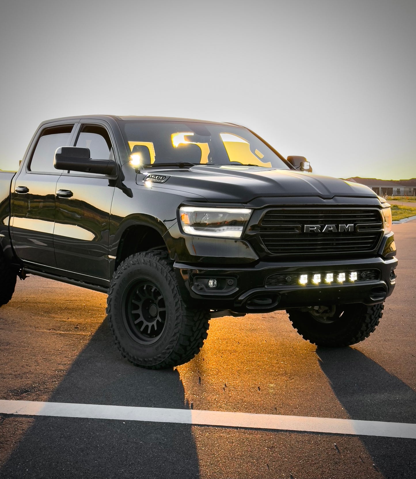 2019-2024 Ram 1500 DT Lower Grille + LED Mount Kit